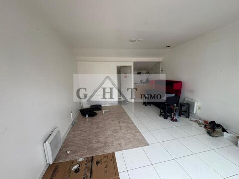   LOCAL PROFESSIONEL 35 M² A MELUN 