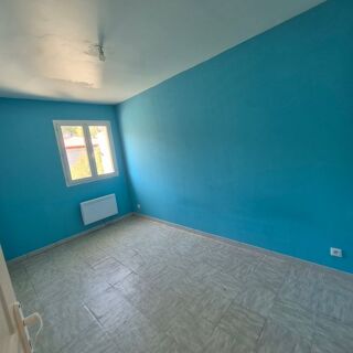  Appartement à louer 2 pièces 35 m²