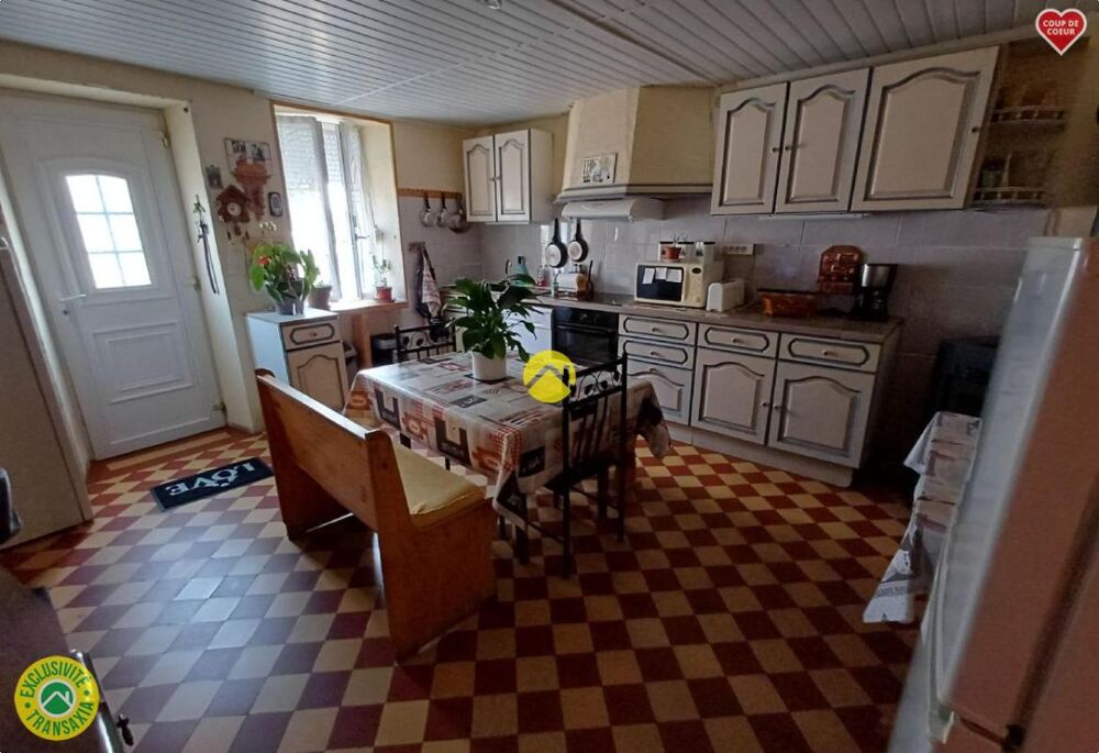 Maison mitoyenne à rénover