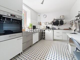  Propriété/château à vendre 11 pièces 370 m²