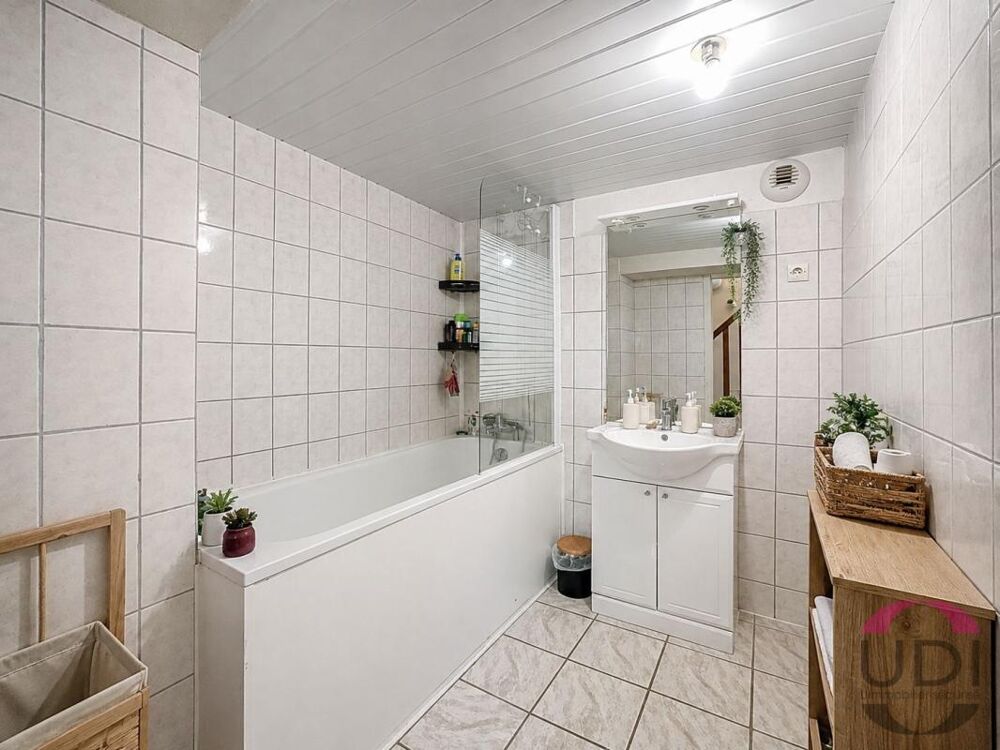 Vente Maison Montluçon - Maison de ville avec terrasse  - Deux Chambres Montlucon