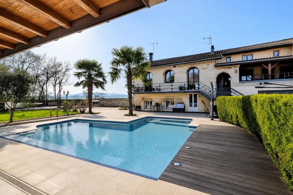 Vente Maison Maison en pierre rénovée avec piscine à Uchizy Uchizy