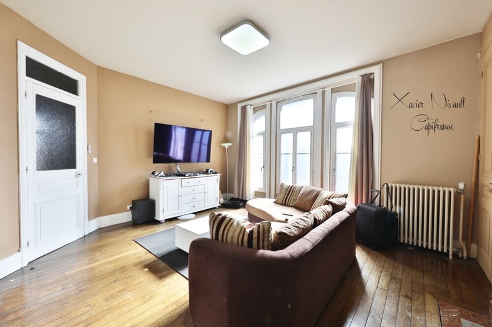 Vente Maison Maison à vendre 7 pièces proche de MONTREVEL EN BRESSE (01) Montrevel en bresse
