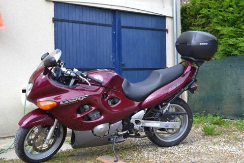 Annonce voiture Moto SUZUKI 2290 €