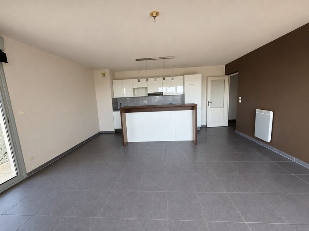 MONTPELLIER HÔPITAUX-FACULTÉS  T4 AVEC TERRASSE DE 27 M², GARAGE ET PARKING