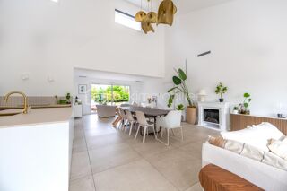  Maison � vendre 7 pi�ces 196 m�