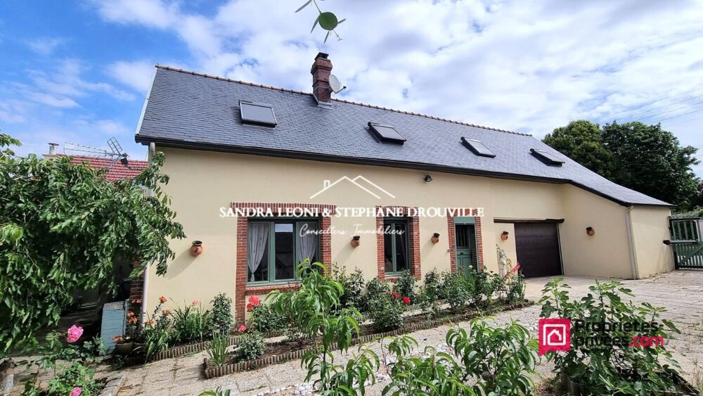 PROCHE MAINTENON, CHARMANTE LONGERE de 120 m², 4 pièces