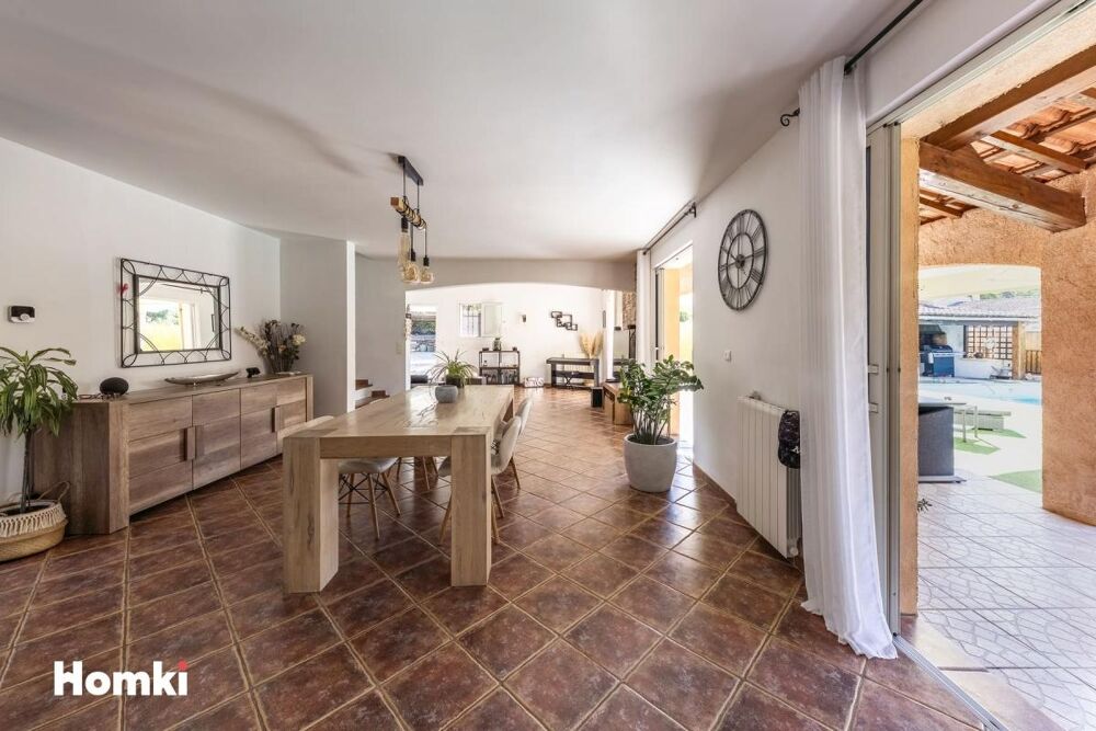 Vente Maison Maison/Villa T6 de 220 m² à Lorgues 83510 Lorgues