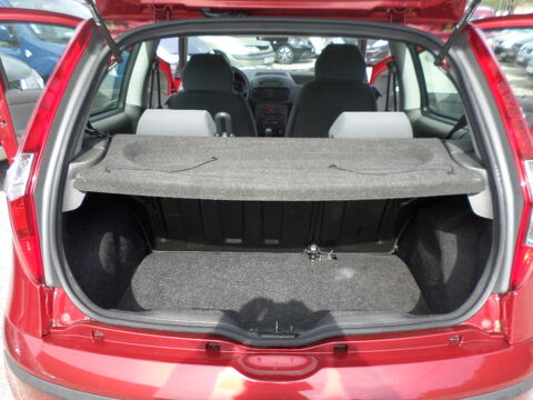Punto 1,3 16v 70cv multijet Cult II 2006 occasion 13510 &Eacute;guilles