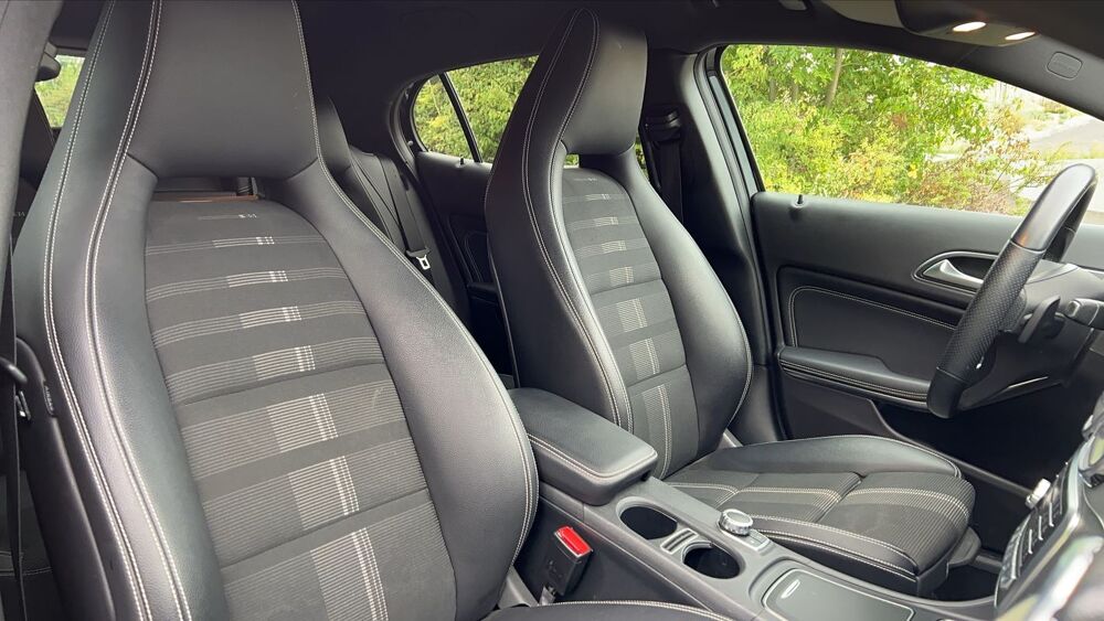 Classe GLA 2.1 200 CDI 136 Business - Automatique 2019 occasion 63000 Clermont Ferrand