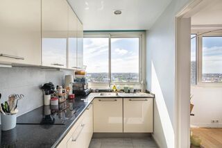  Appartement � vendre 5 pi�ces 87 m�