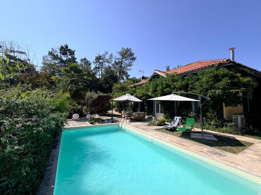 SAINTE CHRISTIE D'ARMAGNAC (32) Maison d'architecte de prestige avec des prestations exceptionnelles : piscine et studio indépen