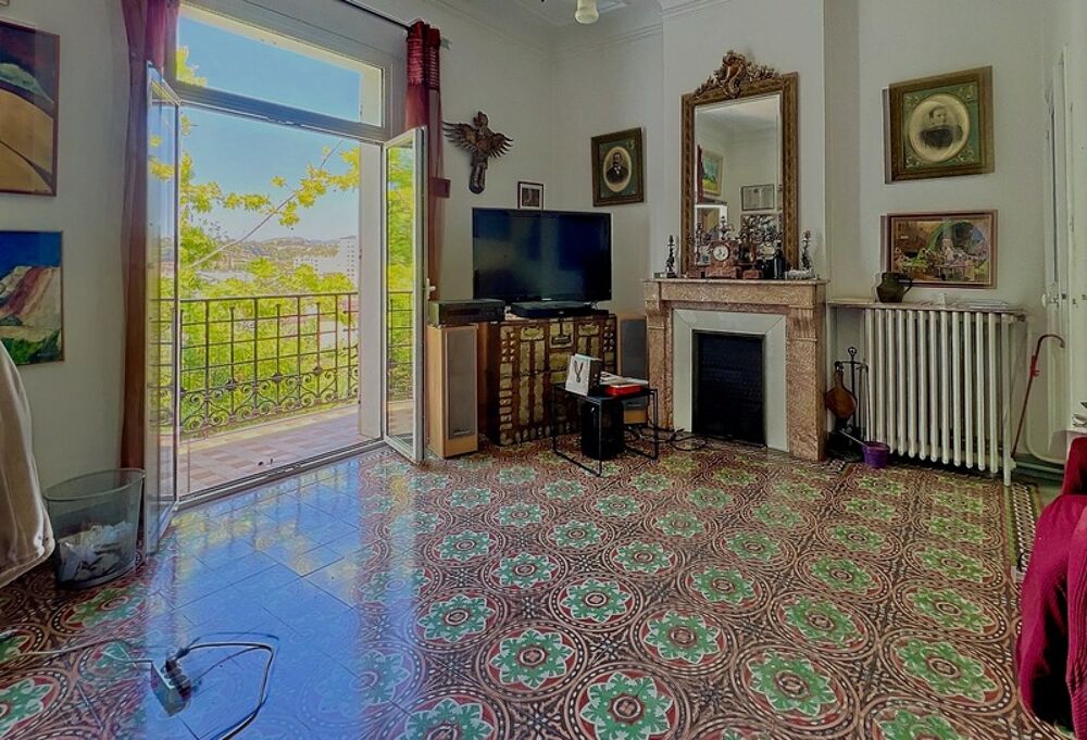 � vendre  Maison Aubagne (13400)