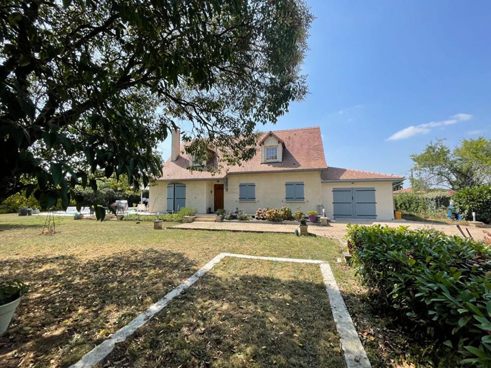 Maison périgourdine 8 pièces143m2