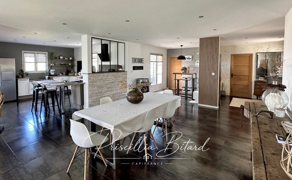 Vente Maison Belle maison familiale de plain-pied avec piscine et espace indépendant Le thou