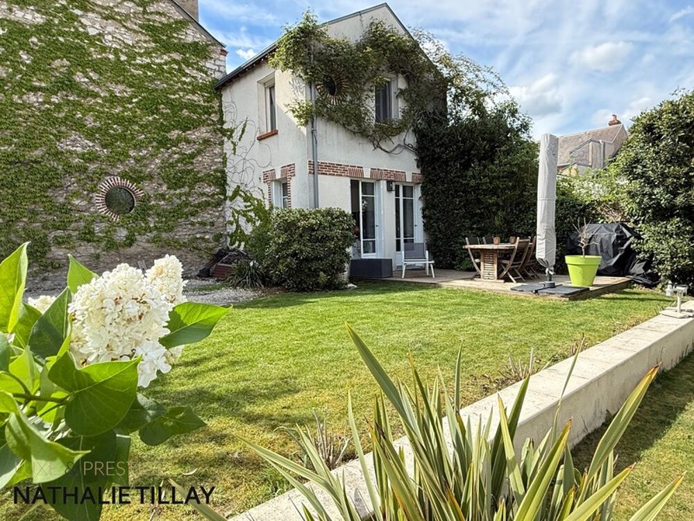 Orléans Dunois, Maison à vendre avec jardin, piscine et stationnements