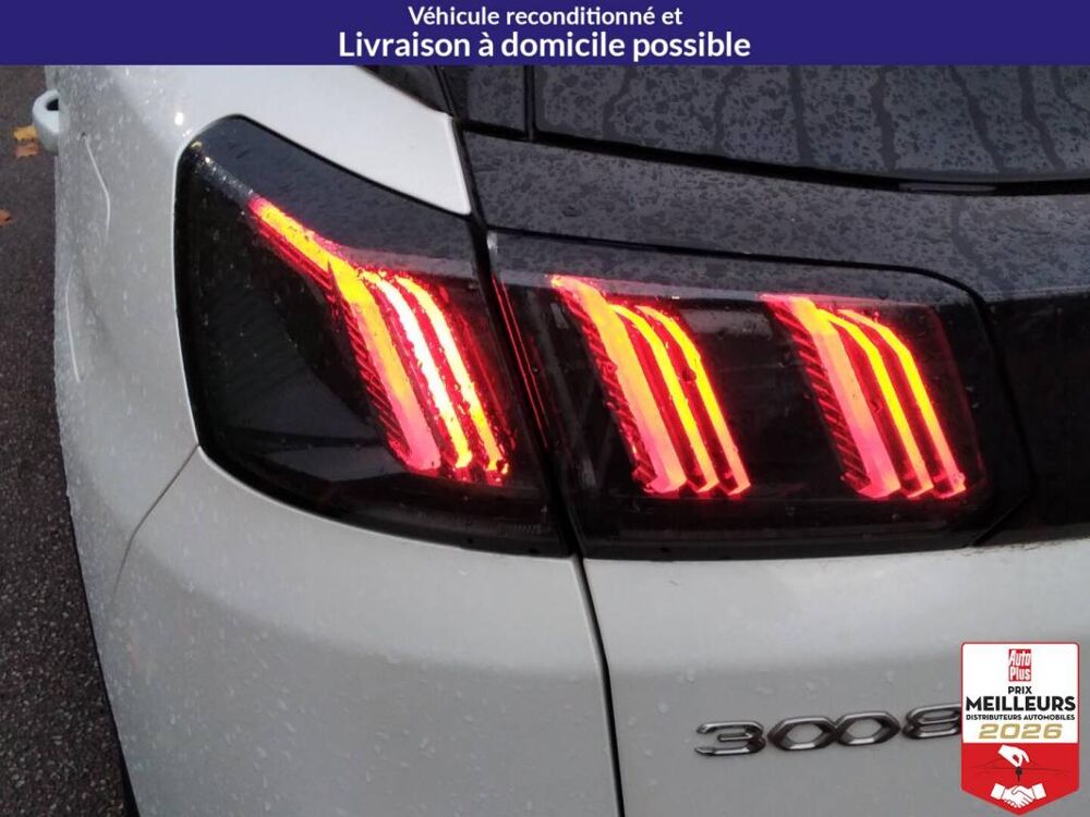 3008 Hybrid 225 e-EAT8 Allure Pack + CIty 2 2021 occasion 10150 Lavau