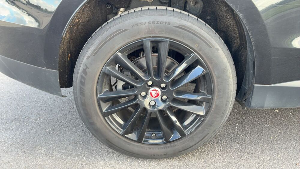 F-PACE 2.0 D 163 2WD Prestige - Toit ouvrant 2018 occasion 76230 Isneauville