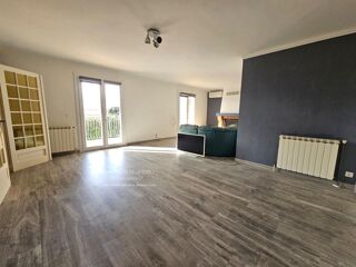  Villa à vendre 7 pièces 213 m²
