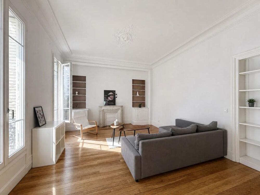 Charmant F4 type Haussmannien sans travaux !