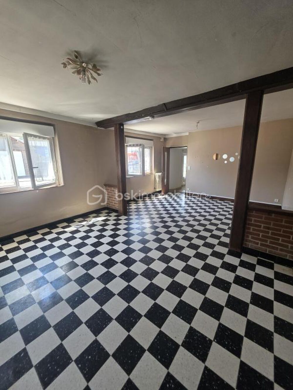 Vente Maison Maison de 128m2 avec terrain de 300m2 et garage Le merlerault