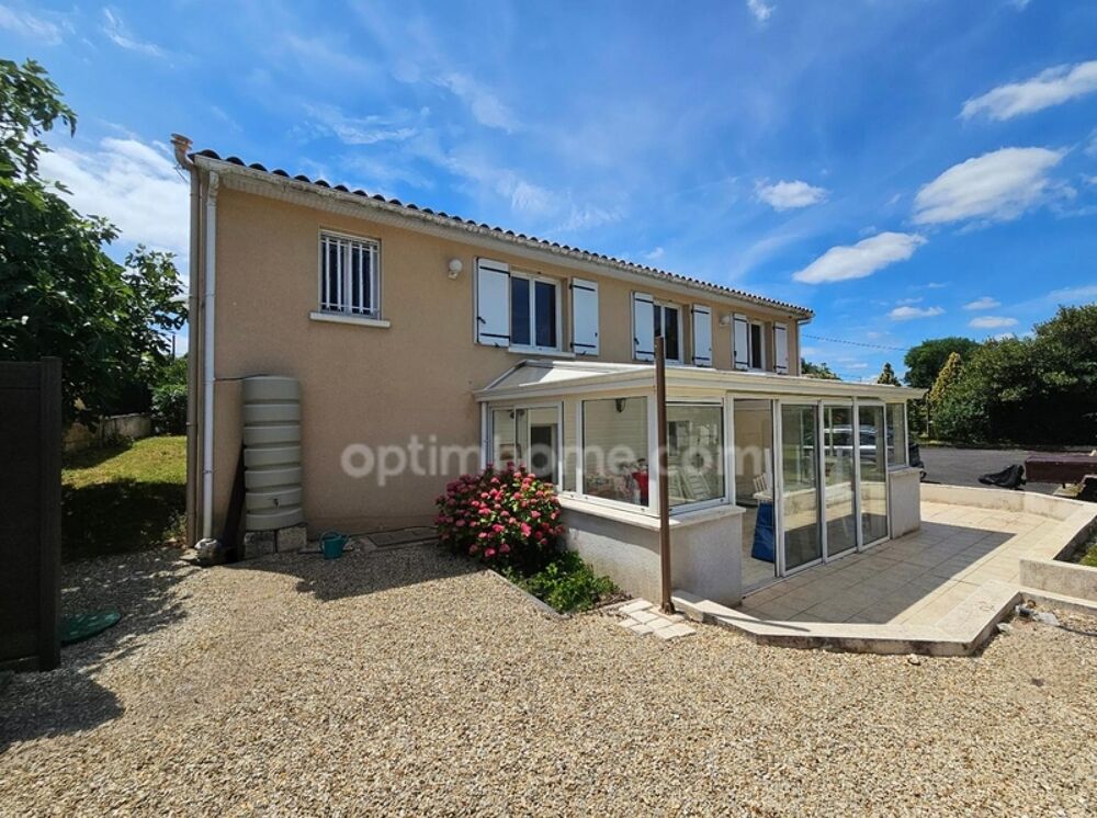? Maison familiale de 120 m², trois chambres et un bureau. 6 pièces PUYMOYEN (16)
