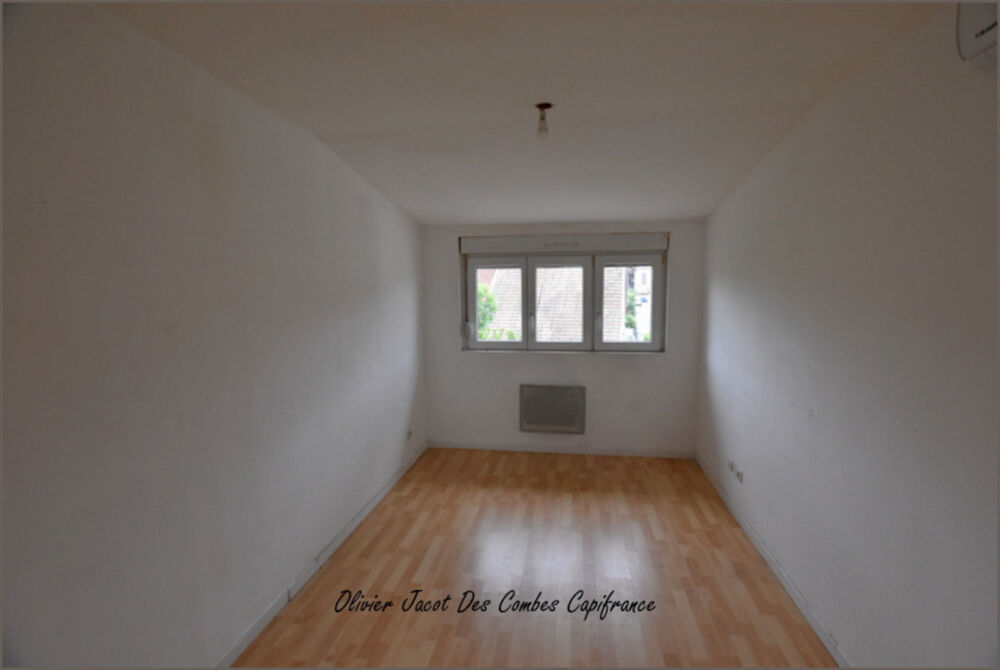 Vente Appartement Appartement à vendre 3 pièces FESCHES LE CHATEL (25) Fesches le chatel