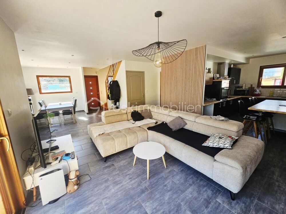 Maison contemporaine 150 m²  4 chambres, suite parentale, double garage et grand terrain aux portes de Redon