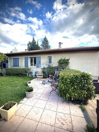  Villa � vendre 6 pi�ces 165 m�