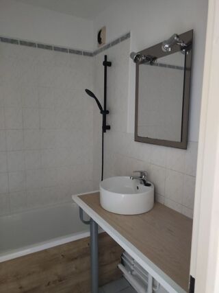  Appartement à louer 2 pièces 48 m²