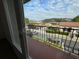  Immeuble � vendre 10 pi�ces 142 m�