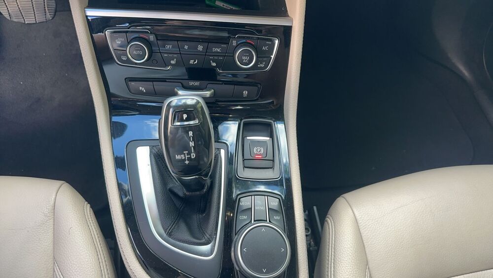 Serie 2 220d 190 Steptronic8 Luxury 2018 occasion 69200 Venissieux