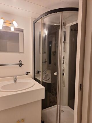  Appartement à louer 2 pièces 40 m²