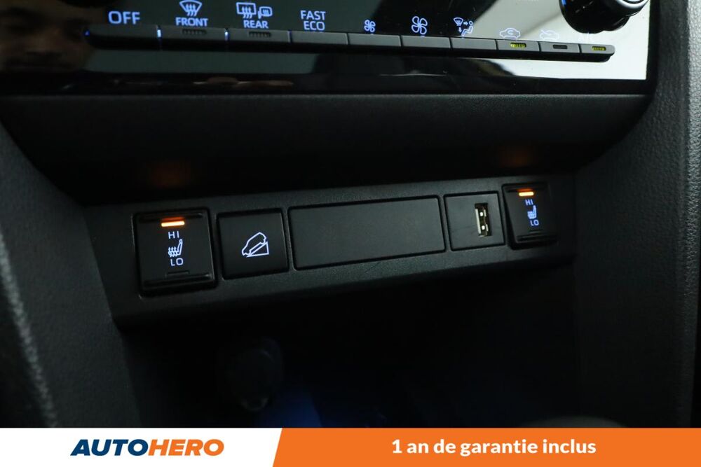 Yaris Cross 1.5 AWD-i Premiere 116H 2021 occasion 92130 Issy-les-Moulineaux