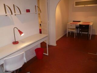  Appartement à louer 2 pièces 33 m²