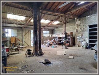  Remise / Grange � vendre 1 pi�ce 180 m� La genetouze