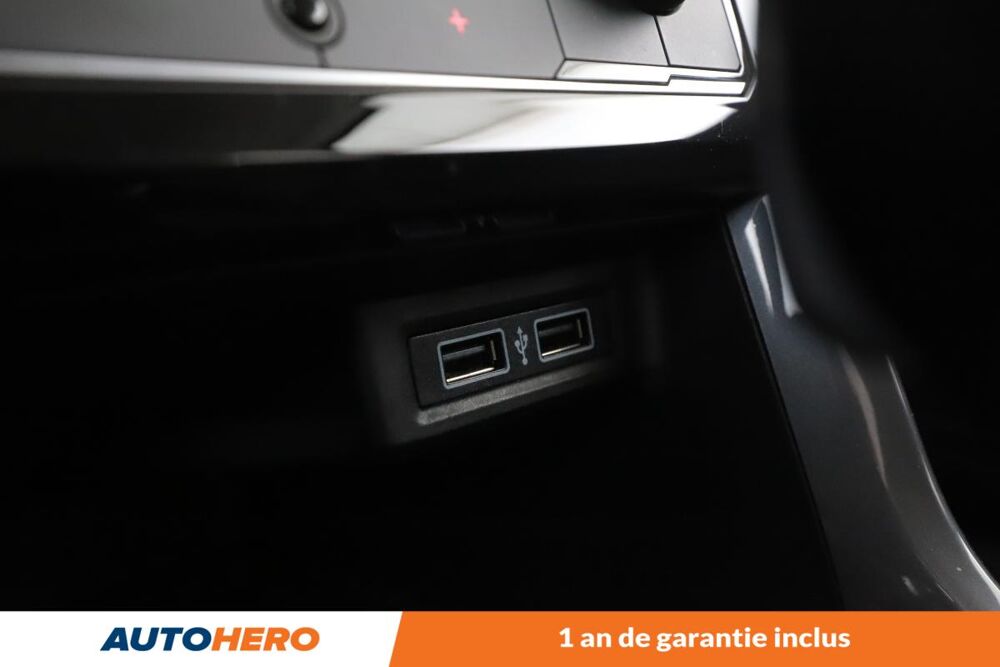 T-Cross 1.0 TSI R-Line DSG 115 ch 2019 occasion 92130 Issy-les-Moulineaux