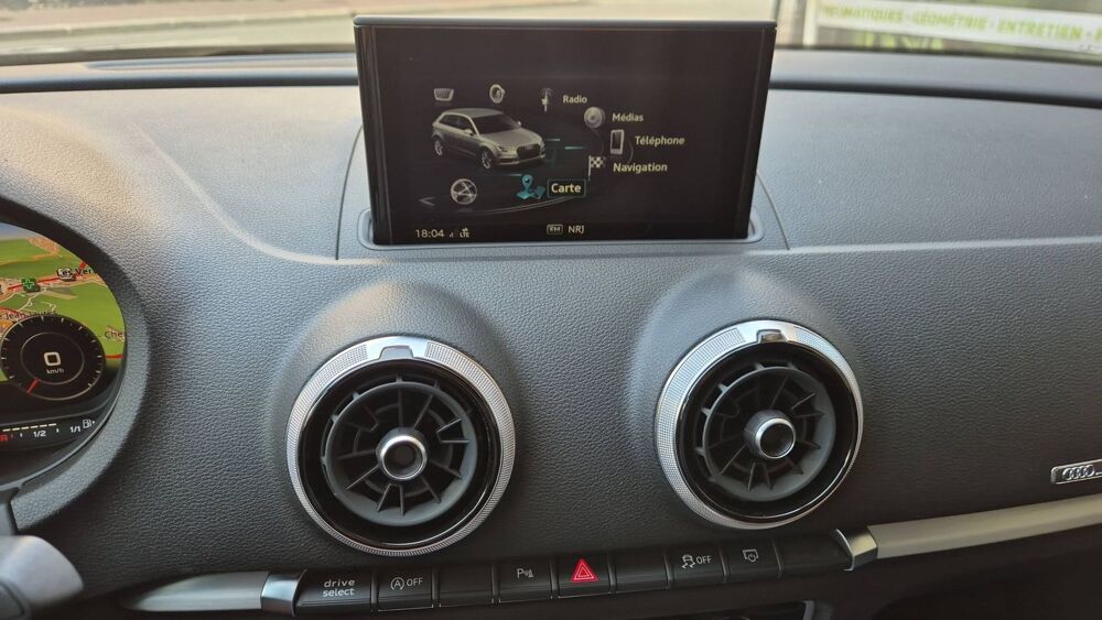 A3 35 TFSI 150 S-Tronic7 Design Luxe - Automatique Toit ouvrant 2019 occasion 76200 Dieppe