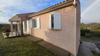 Maison  vendre 5 pices 1320 m