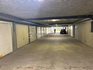  Parking / Garage � vendre 15 m�