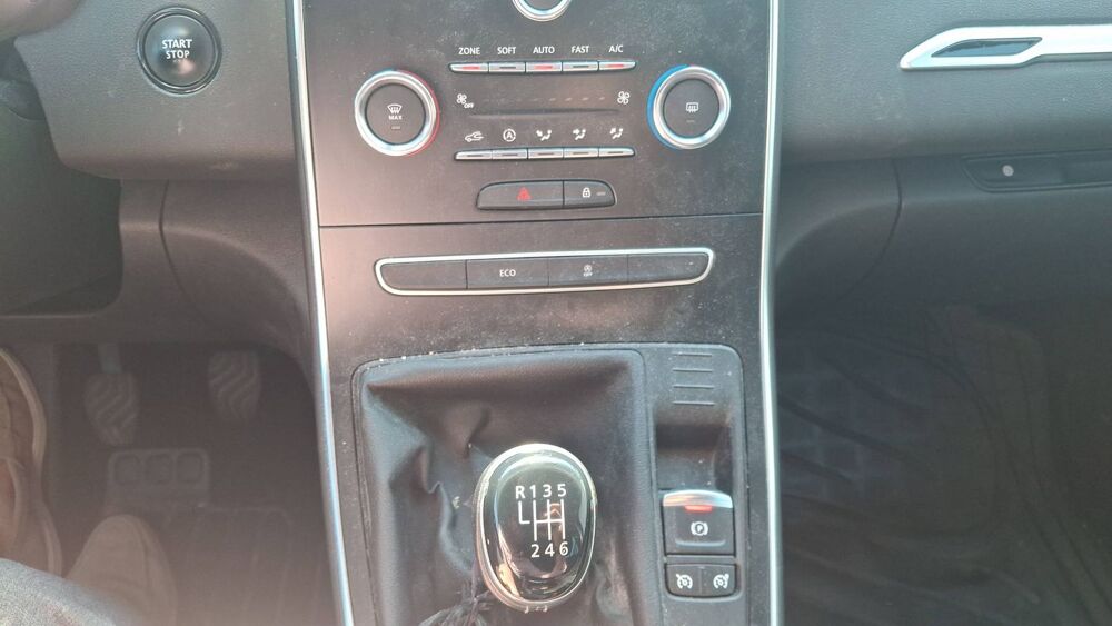 Sc&eacute;nic 1.7 dCi 120 Limited 2019 occasion 64400 Oloron Sainte Marie