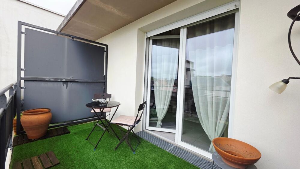 BOURGES APPARTEMENT RECENT 3 PIECES TERRASSE GARAGE PARKING