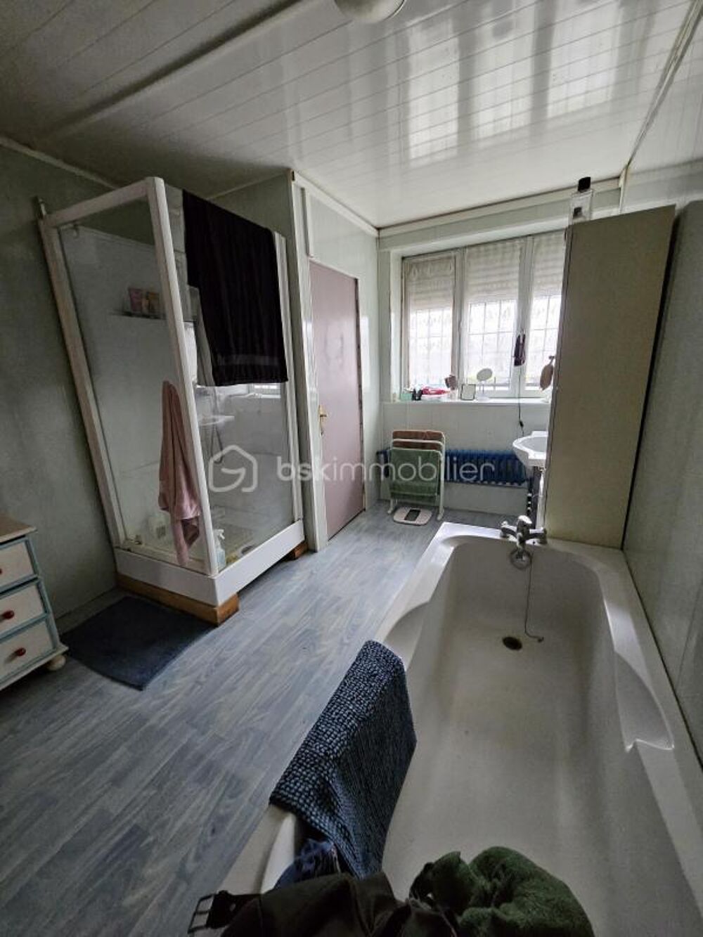 Opportunité Unique : Maison Spacieuse de 200 m² avec 67 m² Supplémentaires Aménageables en Centre-Ville !