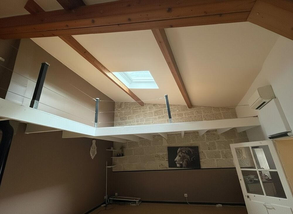 Location Maison À LOUER Maison de village atypique 104 m² 3 pièces avec terrasse et mezzanine – Cournonterral (34) Cournonterral