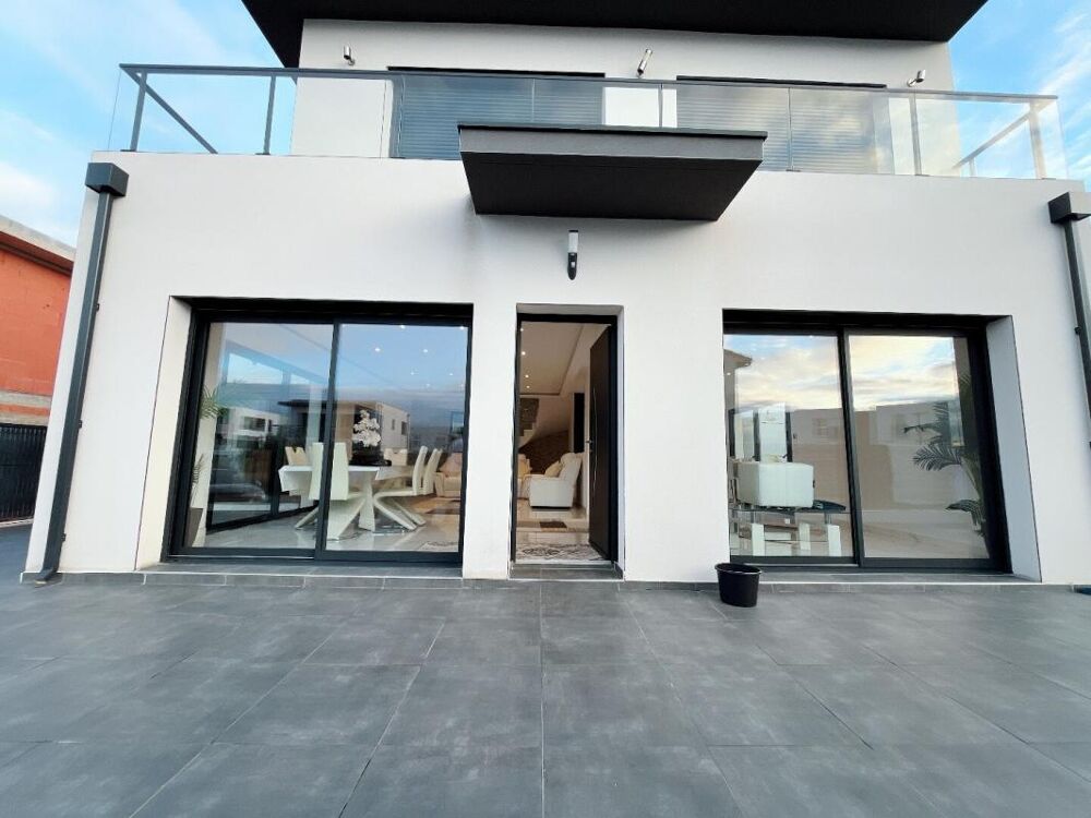 Vente Maison Magnifique maison de 2023 de 110 m² sur un terrain 3 faces de 350 m² Perpignan
