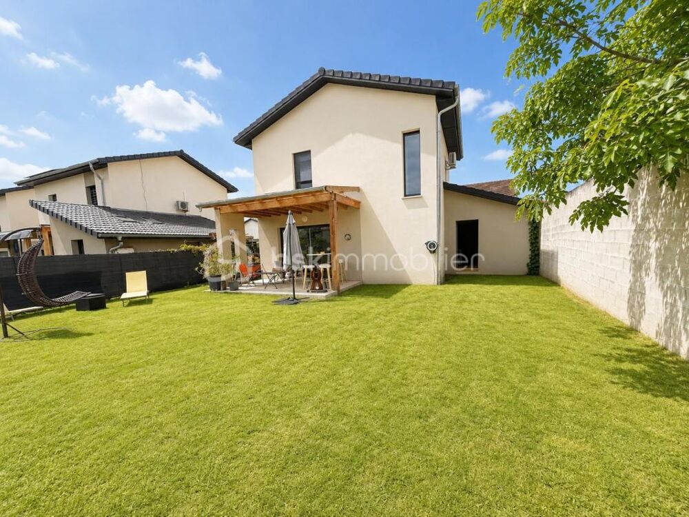 Maison T4 récente de 2022  84 m²  Terrain 290 m²  Garage 39 m²  Saint-Marcellin (38160)
