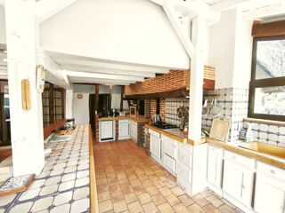  Maison � vendre 9 pi�ces 388 m�