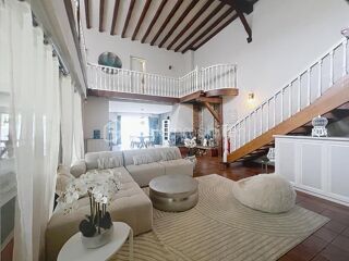  Maison � vendre 9 pi�ces 232 m�