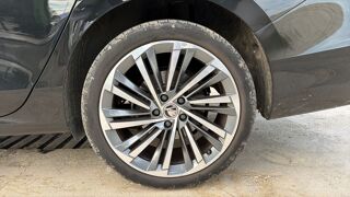 Superb IV 2.0 TDI 140 DSG7 Laurin & Klement - Automatique 2024 occasion 13700 Marignane