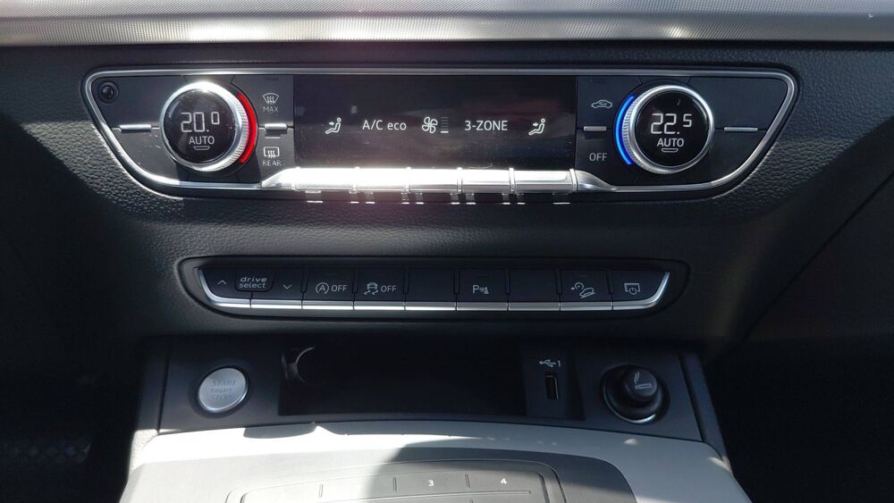 Q5 2.0 TDI 163 Quattro S-Tronic 7 Design - Automatique 2018 occasion 97460 Saint Paul